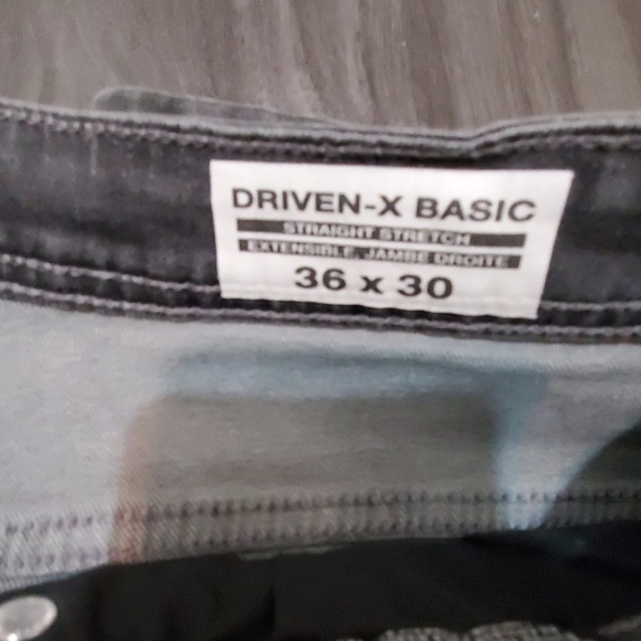 Buffalo David Bitton Driven-X Basic Stretc… - Picture 2 of 5